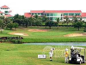 シンセン 碧海湾 ゴルフクラブ